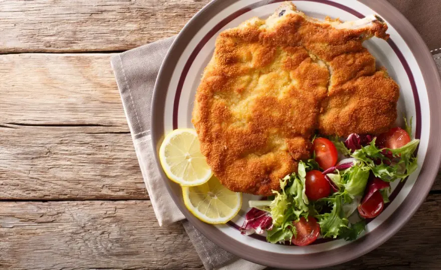 Cotoletta milanese croccante e succosa, senza errori