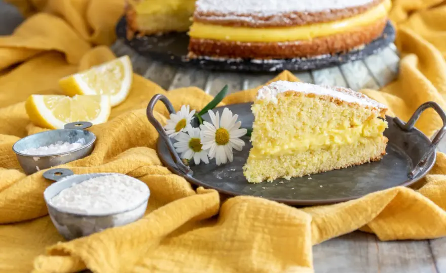 Torta paradiso soffice, alta e profumata al limone