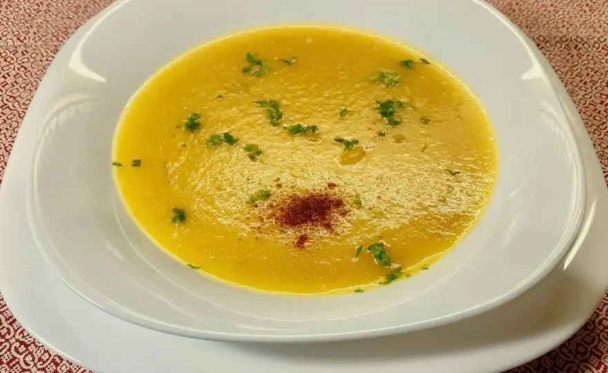 Crema di peperoni vellutata, dalla padella a mille piatti