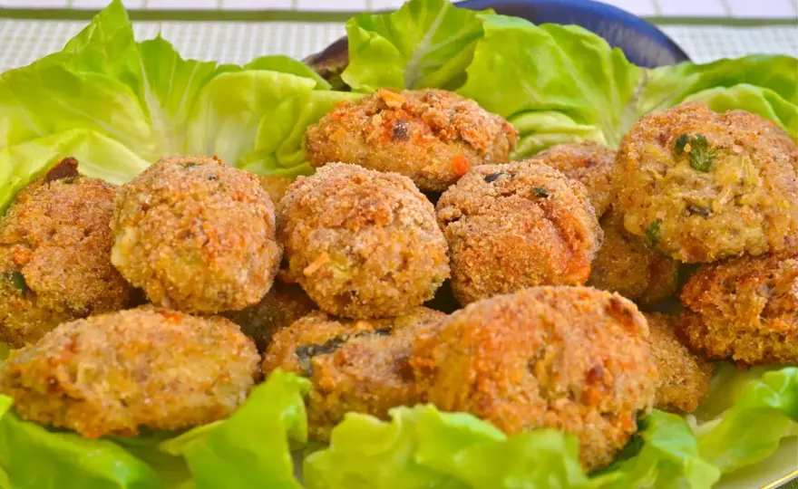 Polpette di melanzane dorate e morbide - tutti i trucchi