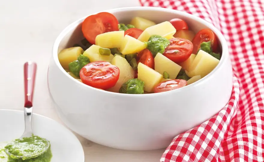 Insalata di patate estiva, fresca e facile da preparare