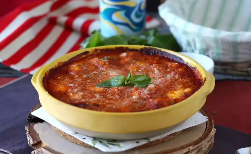 Gnocchi alla sorrentina al forno, morbidi e ben gratinati